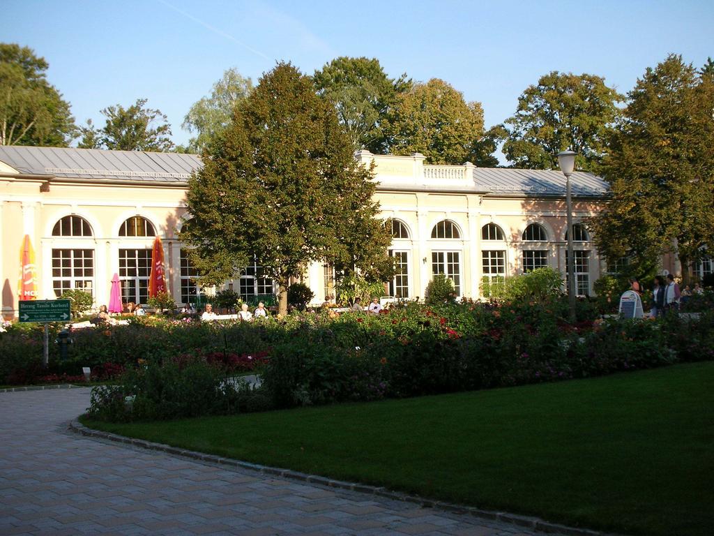 Hotel Hallerhof باد هول المظهر الخارجي الصورة